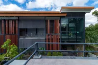 CS Klongtoey Grand Resort by Zuzu Hotels near Hatyai City Municipal Park
