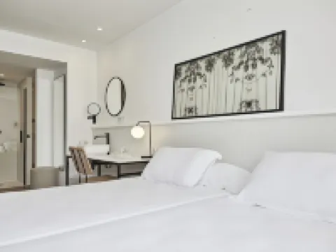 HM Dunas Blancas Hotels in Ses Cadenes