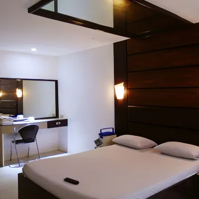 โรงแรมฮาลินาไดรฟ์อินน์ - ปาไซย์ โรงแรมใกล้คูเนตาแอสโตรโดม