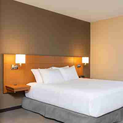 Hyatt Place Flint/Grand Blanc Rooms