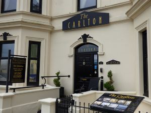 The Carlton Holiday Apartments