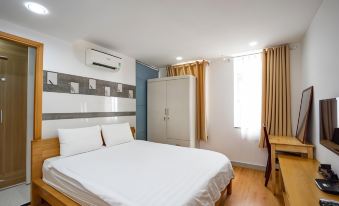 Indo Serviced Apartment