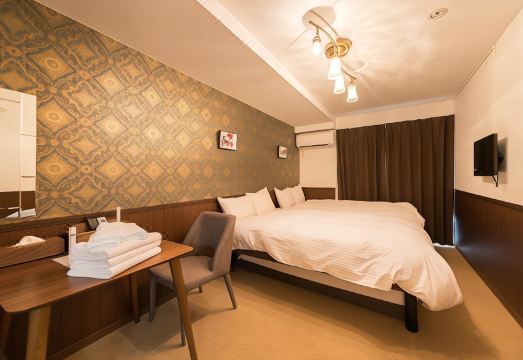 플로럴 그린 메이플 하우스