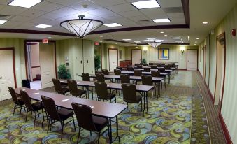 Hilton Garden Inn Evansville