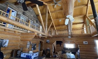 Sportsman Lodge Melrose MT