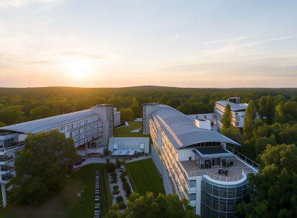 Kongresshotel Potsdam am Templiner See