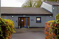The Enniskillen Hotel and Motel Hotels near Enniskillen Castle