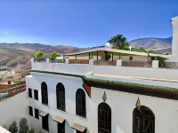 Riad le Calife