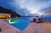 Blue Waters Inn - 3-Star