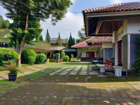 Yehezkiel Hotel Lembang Hotels in Lembang