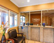 Rodeway Inn & Suites Corona - 2 Sao
