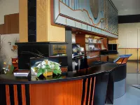Hotel Oval Hotels in Wonokromo