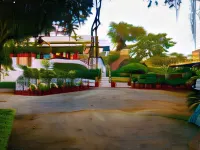 Rose Cottage - A Heritage Retreat