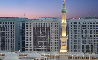 Taiba Front Hotel