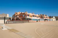 Lloyds Beach Club Hotels in San Fulgencio