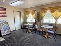 Economy Inn McCook