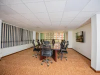 The Crossroads Hotel, Westlands Hotels near Westlands