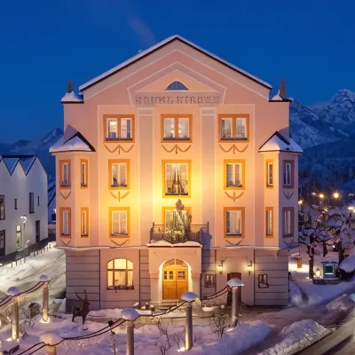 Hotel Hirsch Hotels near Lechfall