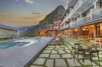 Echor Himalayan Heights Manali - Pools