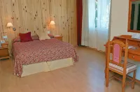 Ruca Cheli Village Ski Hotel