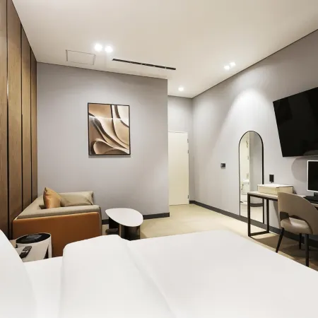 Hound Hotel Incheon Airport