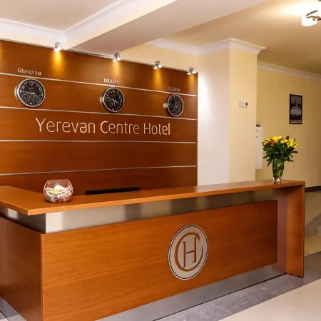 Yerevan Centre Hotel Отели рядом с достопримечательностью «Архитектурный комплекс «Каскад»»