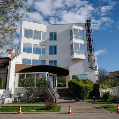 Hotel President Hotels near Timisoara Nord Train Station