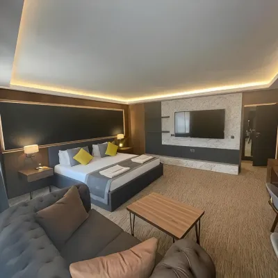 UK Ankara Hotel Отели рядом с достопримечательностью «Посольство США»