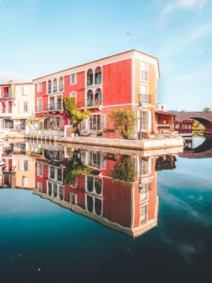 Le Suffren Hôtel Hotels in Cogolin