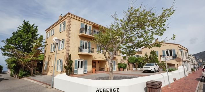 Auberge Burgundy Boutique Hotel & Spa Hotels in Hermanus
