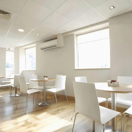 Garner Hotel WOLVERHAMPTON by IHG
