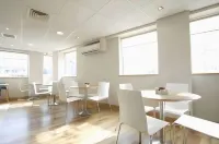 Garner Hotel WOLVERHAMPTON by IHG - Bữa sáng