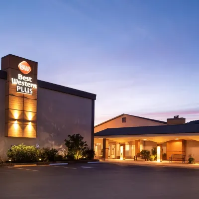 Best Western Plus Bradford Inn Hotels near Zippo / Case Museum & Flagship Store