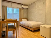 Travel&Book Hotel Hulatoncabin Takamatsu - بار