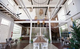 Memmoth Hostel in Lampang