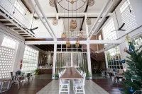 Memmoth Hostel in Lampang