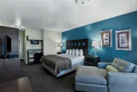 Oxford Suites Silverdale