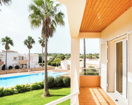 Pestana Carvoeiro Golfe - Al Hotels in Estombar