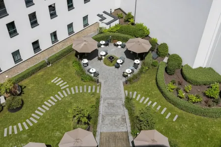 Motel One Brussels Отели рядом с достопримечательностью «Comics Art Museum»