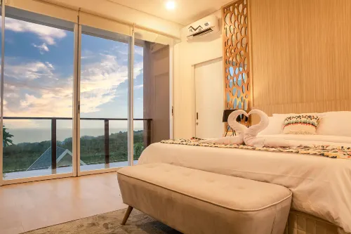 Melase 9 Villa, Senggigi - Mountain view