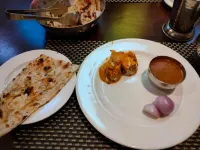Sada Shiv Guest House ,3 Star Hotel Near Kashi Vishwanath Temple and Dashashwamedh Ghat with Parking