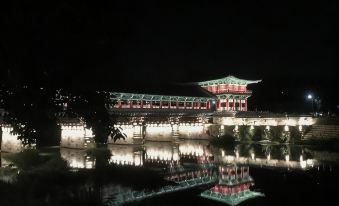 Gyeongju Stone Lantern Home Hanok Stay