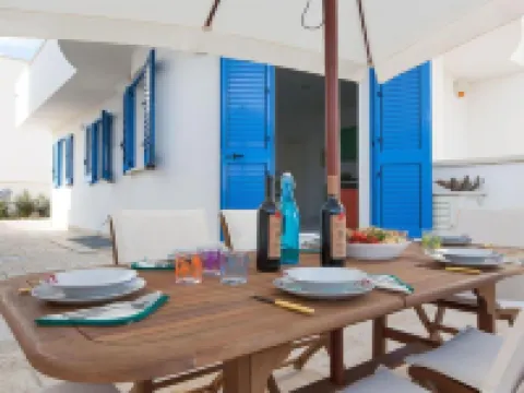 314 คาซ่า ฟรอนเต้ มาเร่ อา เพสโคลูเซ่ โรงแรมในPescoluse