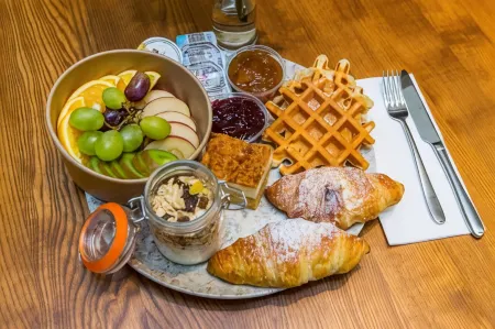 Aparthotel Cracovia Residence Отели рядом с достопримечательностью «Горно-металлургическая академия им. Станислава Сташица в Кракове»