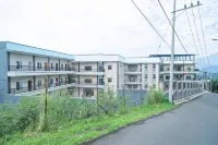 Sans Hotel Queen Batu - parking
