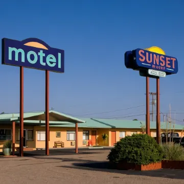 Sunset Motel Moriarty