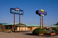 Sunset Motel Moriarty