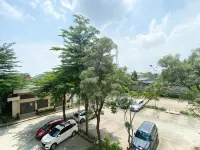 Elegant Studio Apartment @ Metropark Condominium Jababeka by Travelio - Homestays