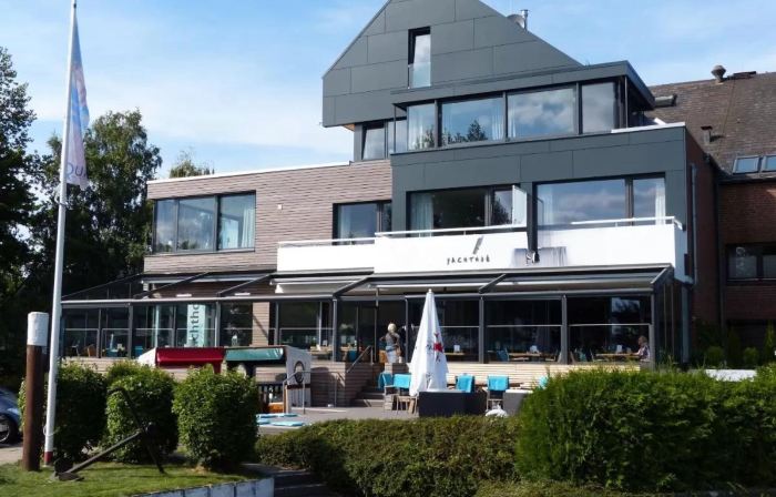 ACQUA Strande Yachthotel & Restaurant