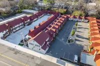 เบสต์คอร์ท โรงแรมใน